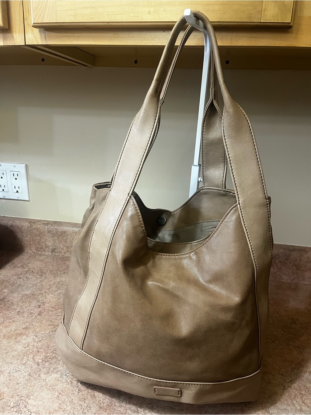 Relic Classic Tan Leather Shoulder Bag - Women